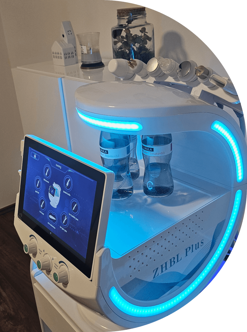 HydraFacial aparat